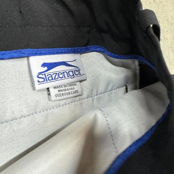 Slazenger Mens Golf Shorts 36x10 Black Stretch Lightweight Flat Front Pockets - Picture 3 of 8